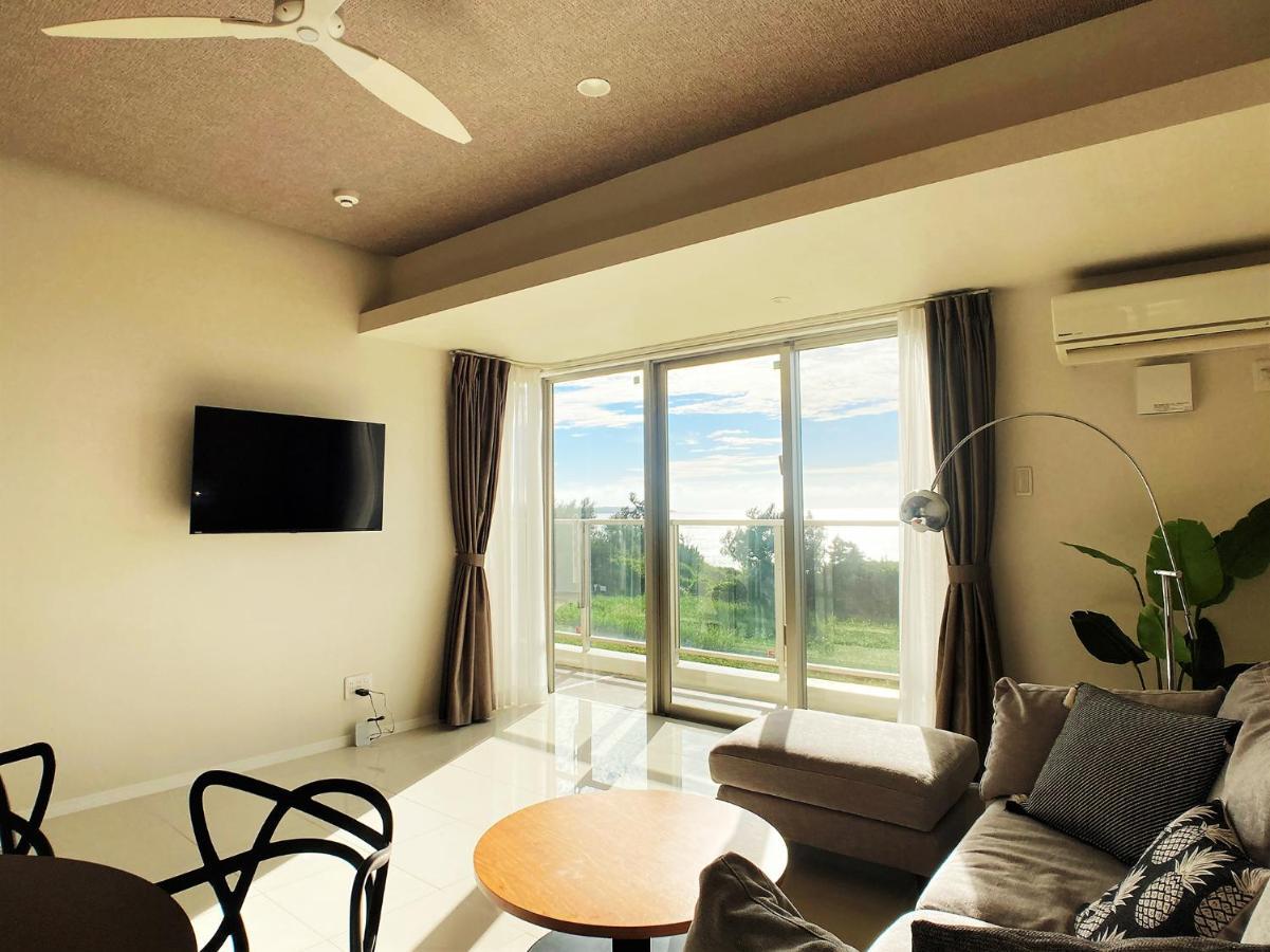 Ferienwohnung 真栄田グランブルー403 ~ Maeda Grand Blue 403 ~ Onna Exterior foto